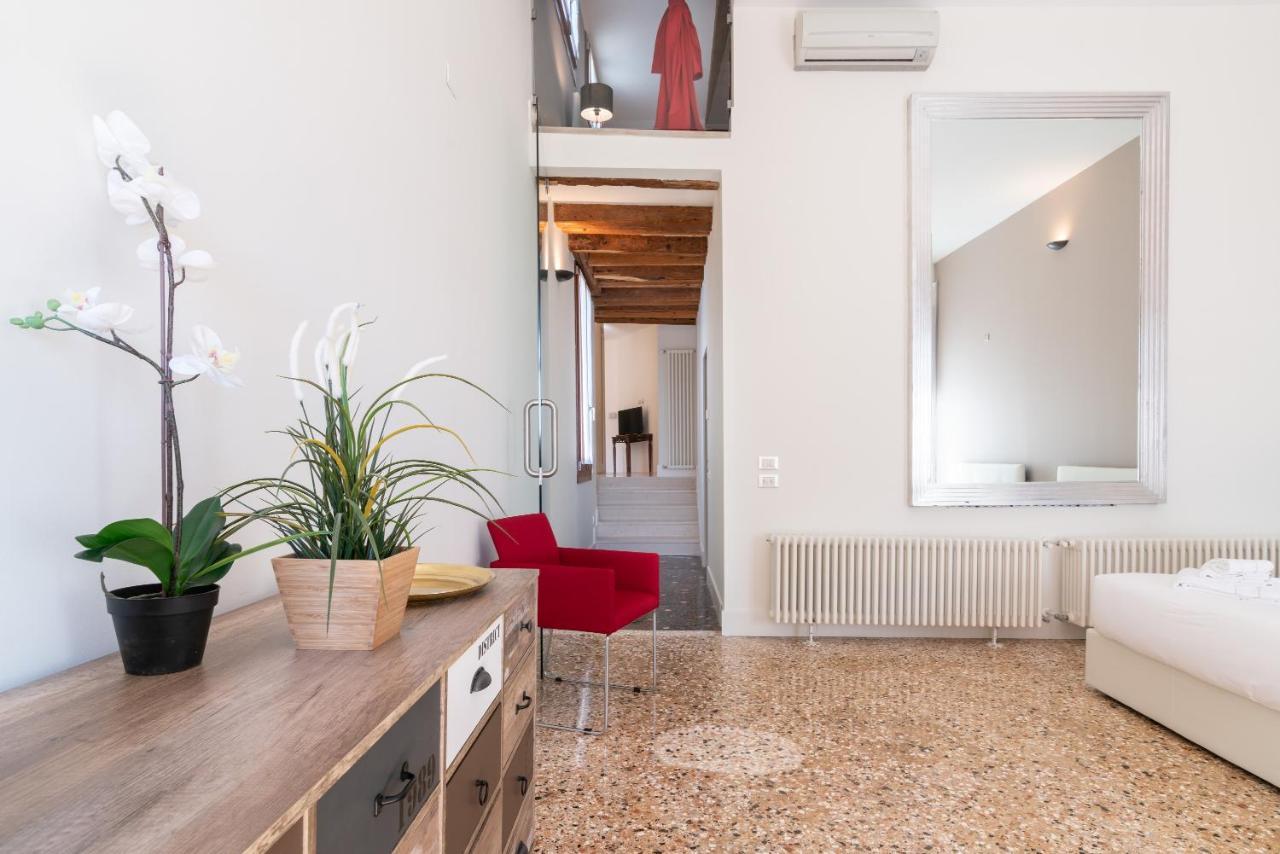 Casanova Deluxe Apartment By Wonderful Italy Veneţia Exterior foto